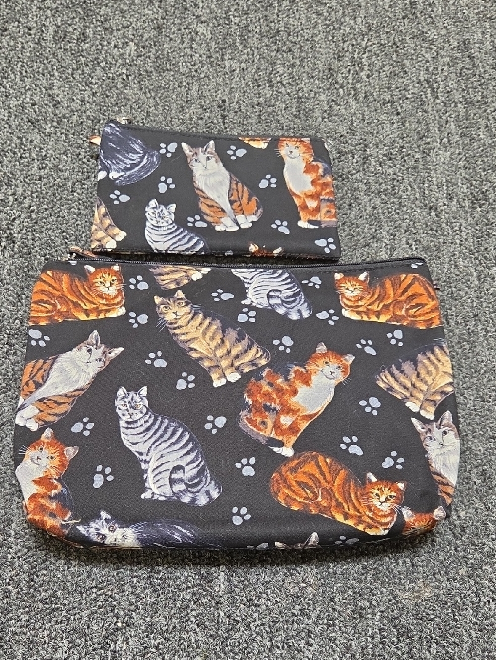 2 Cat Print Zipper Pouch Set - Black with Orange & Gray Cats